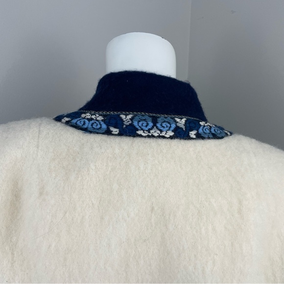 FJORD FASHION Norwegian Pure Wool Cream & Blue Vintage Jacket - Picture 6 of 9